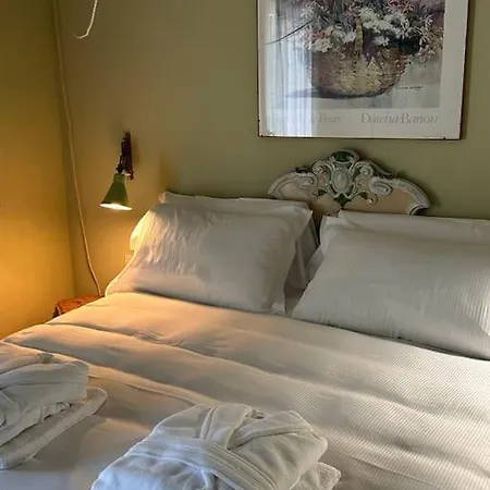 Сasa de vacaciones Idyllium Relais- Countryside With Panoramic Pool And Breathtaking Sea Views La Spezia