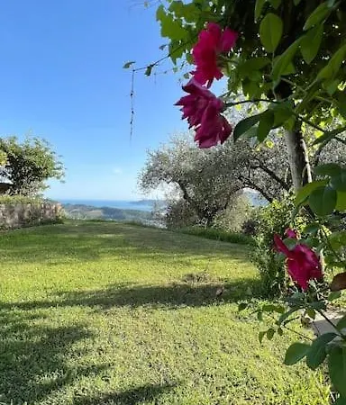 Idyllium Relais- Countryside With Panoramic Pool And Breathtaking Sea Views * La Spezia