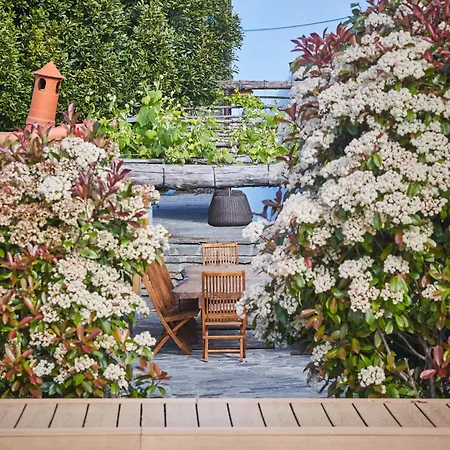 度假居 Idyllium Relais-exclusive Nature Retreat With Panoramic Pool And Breathtaking Sea Views *