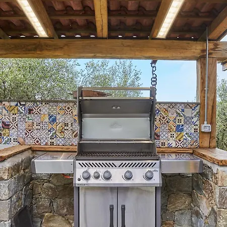 בית נופש Idyllium Relais - Private Retreat With Panoramic Pool & Sea Views
