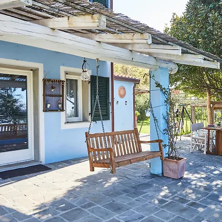 Idyllium Relais- Countryside With Panoramic Pool And Breathtaking Sea Views La Spezia