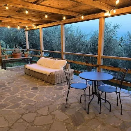 Idyllium Relais- Countryside With Panoramic Pool And Breathtaking Sea Views * La Spezia