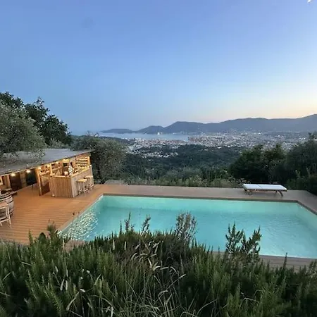 Vakantiehuis Idyllium Relais- Countryside With Panoramic Pool And Breathtaking Sea Views