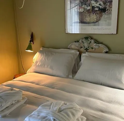 Hébergement de vacances Idyllium Relais- Countryside With Panoramic Pool And Breathtaking Sea Views La Spezia