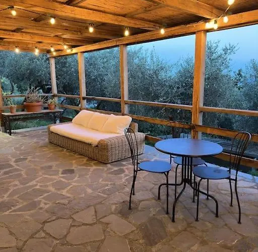 Idyllium Relais- Countryside With Panoramic Pool And Breathtaking Sea Views * La Spezia