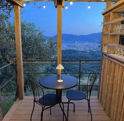 Idyllium Relais- Countryside With Panoramic Pool And Breathtaking Sea Views Hébergement de vacances La Spezia