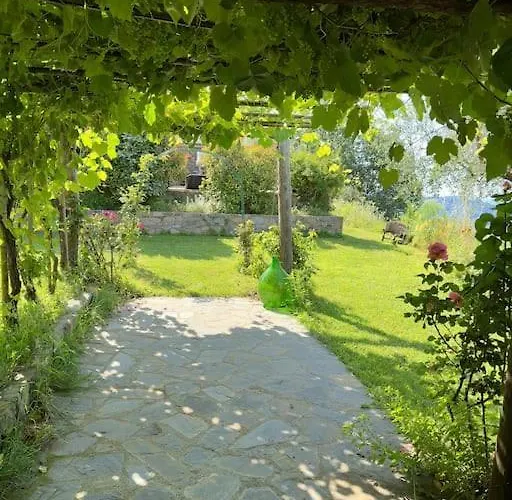 Idyllium Relais- Countryside With Panoramic Pool And Breathtaking Sea Views * La Spezia