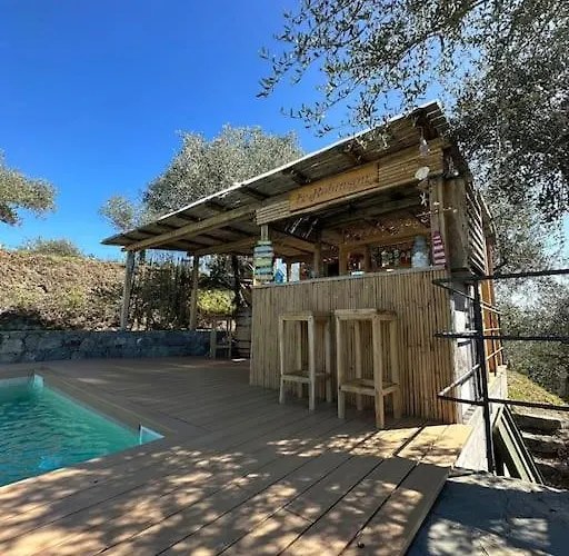 Hébergement de vacances Idyllium Relais- Countryside With Panoramic Pool And Breathtaking Sea Views La Spezia