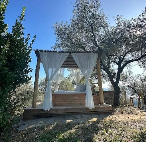 Idyllium Relais- Countryside With Panoramic Pool And Breathtaking Sea Views * La Spezia